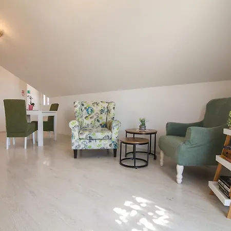 Nika Appartement Bol
