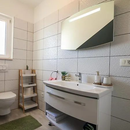 Nika Appartement Bol